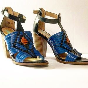 Huarache style/blue thick heels!